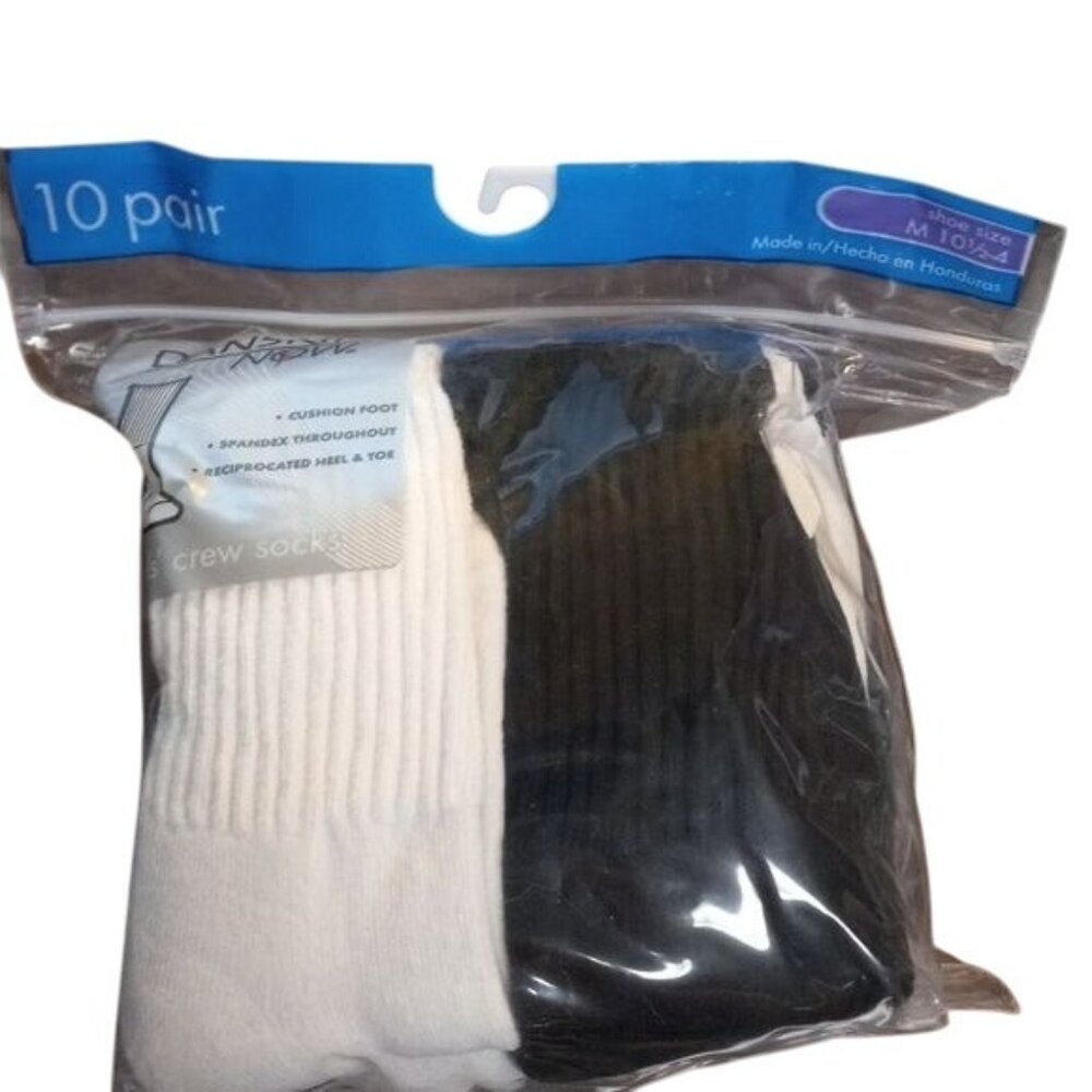 Danskin Now Size M 10.5-4 Crew Socks Girls 10 Pack Cushioned White Black NEW